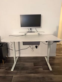 White Electric Standing Desk
