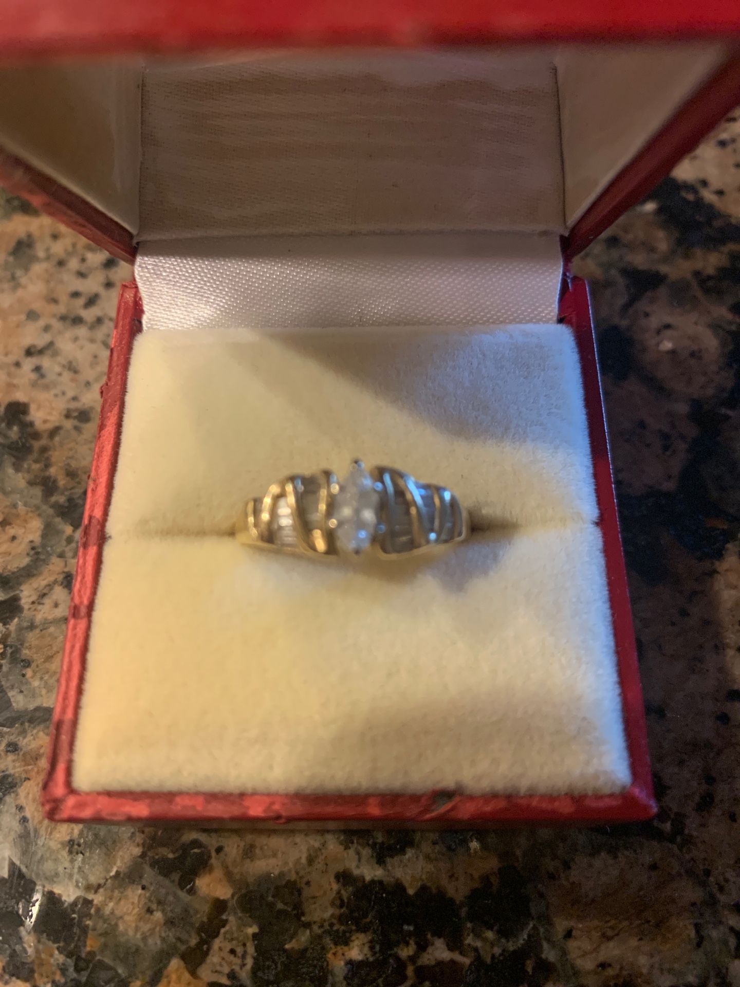 Diamond ring
