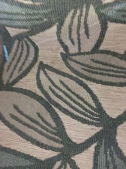 8×10. Area rug