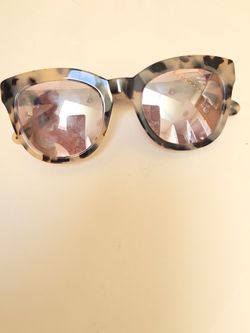 Women sunglasses