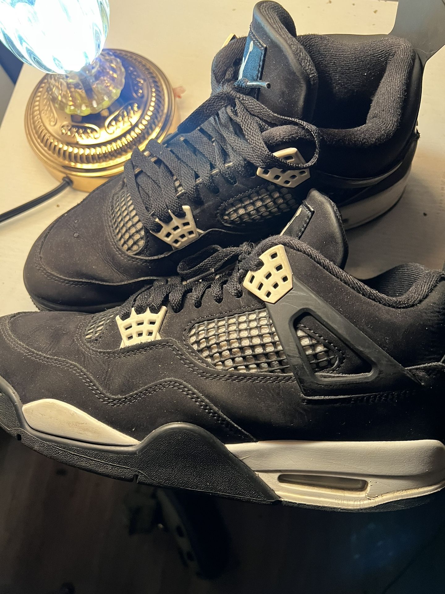 Jordan White Thunder 4s