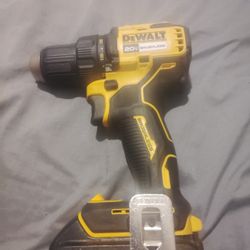 20v DeWalt Drill With Battery 