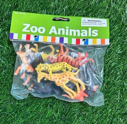Zoo animal plastic figures