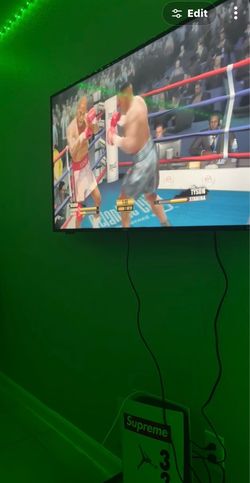PS5 and 40” Roku