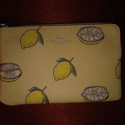 Wristlet 