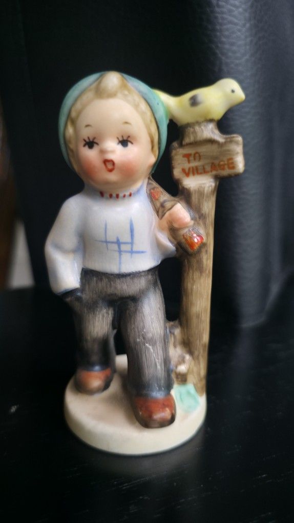 Napco "Vagabond" Figurine AH7Q13