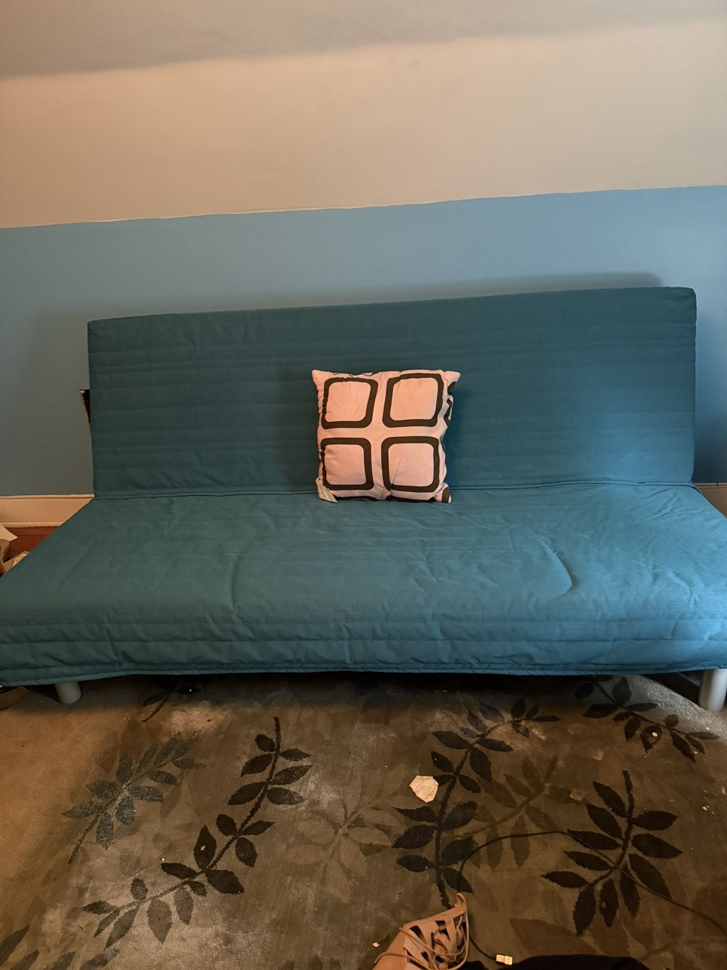 Futon & Cover