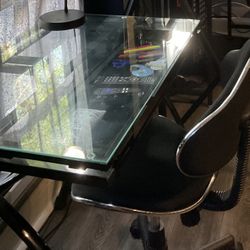 BLICK Art Store Drafting Desk/Art Table with Rolling Chair