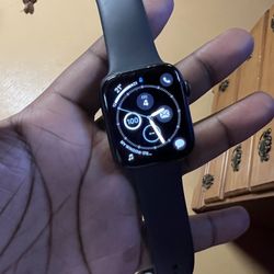 Apple Watch Series SE 44mm