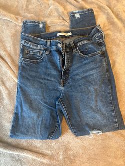 Levi’s Women’s 720 Jeans Size 29