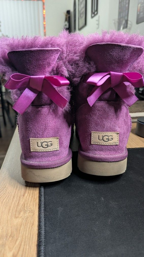 UGGS Treadlite (Purple)