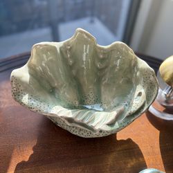 Green Shell Bowl