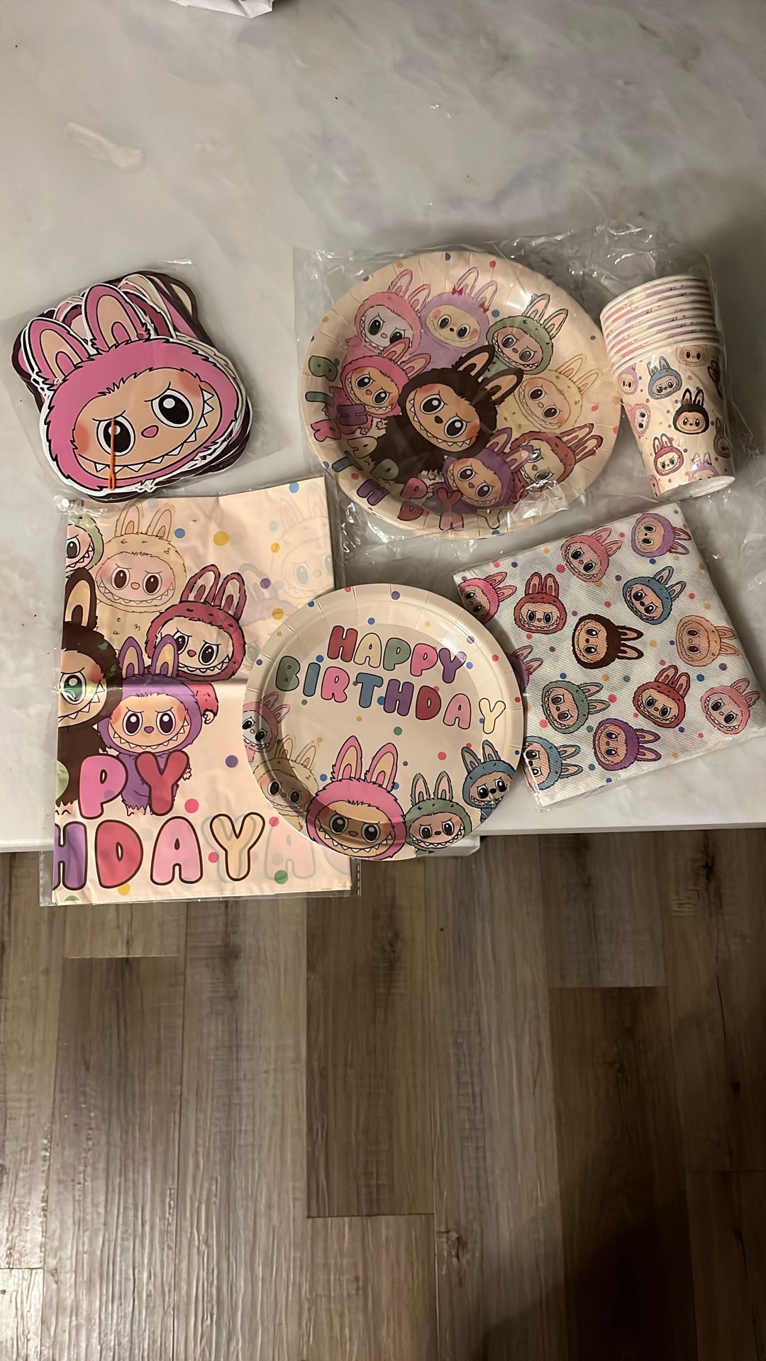 Labubu Birthday Supplies