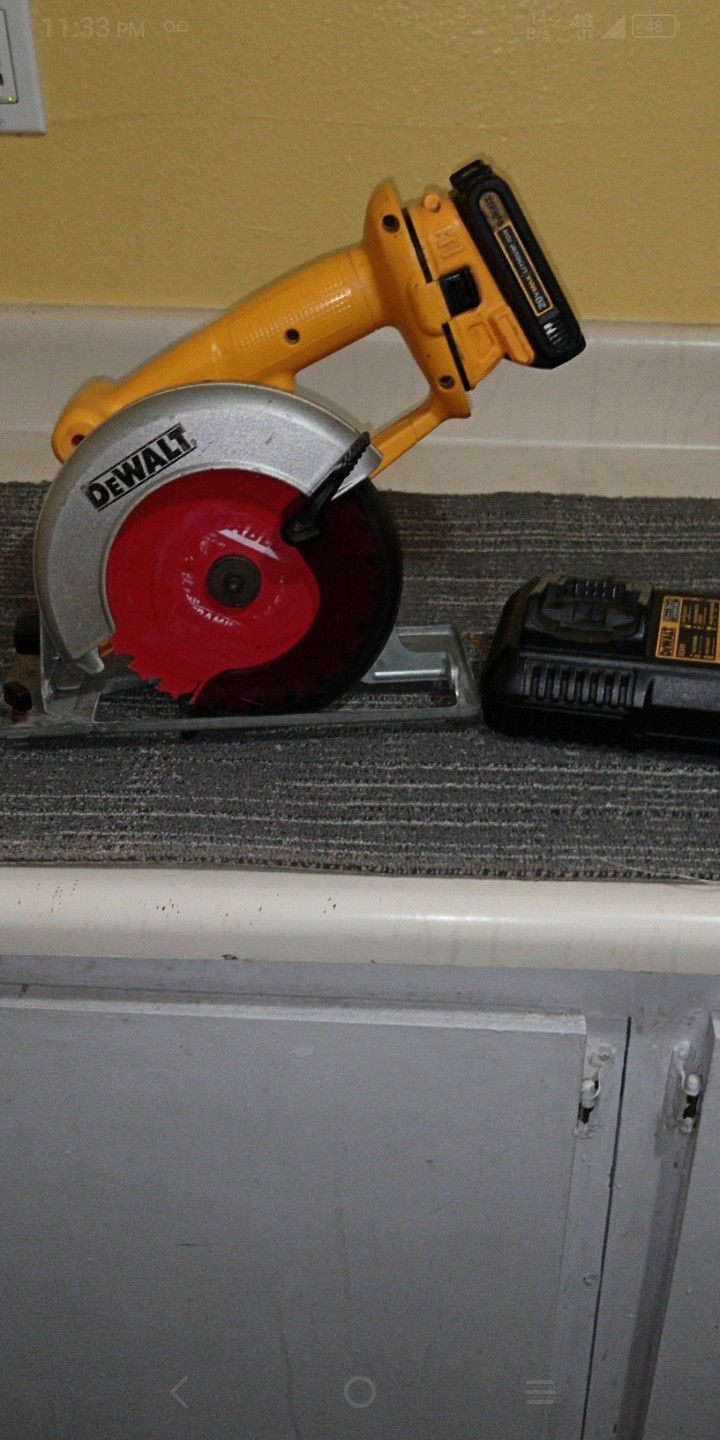 DeWalt DW939 1/2 cordless 18V including 20V battery with