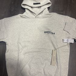 Ess Hoodie
