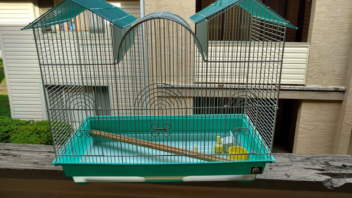 25x 22x 13 pH prevue white and teal bird cage