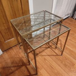 2 Glass Nesting Tables 