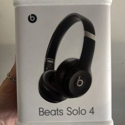 Beats Solo 4