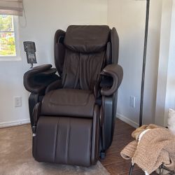 Synca KAGRA 4D Massage Chair