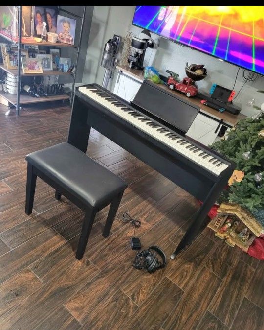 Roland Piano 