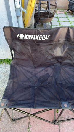 Kwikgoal 6 Seater.
