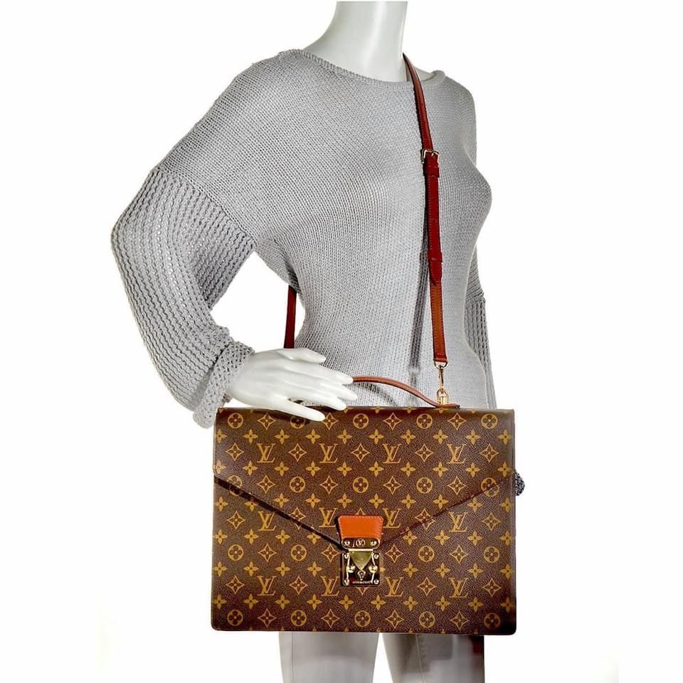 100% Authentic Louis Vuitton Monogram Vintage Porte Documents Briefcase Business Bag Crossbody Bag.