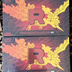 Pokemon Moltres Premium Collection Box