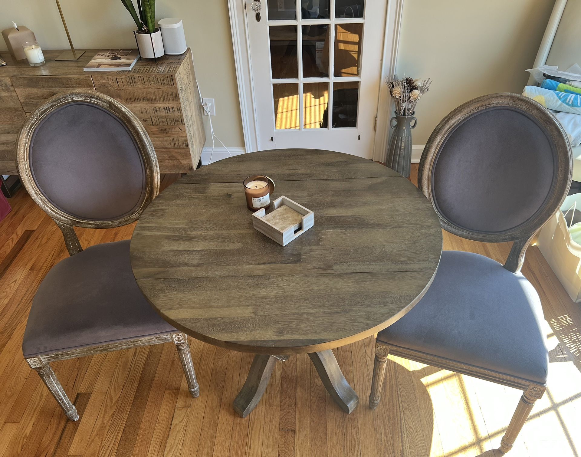 World market Small Dining Set