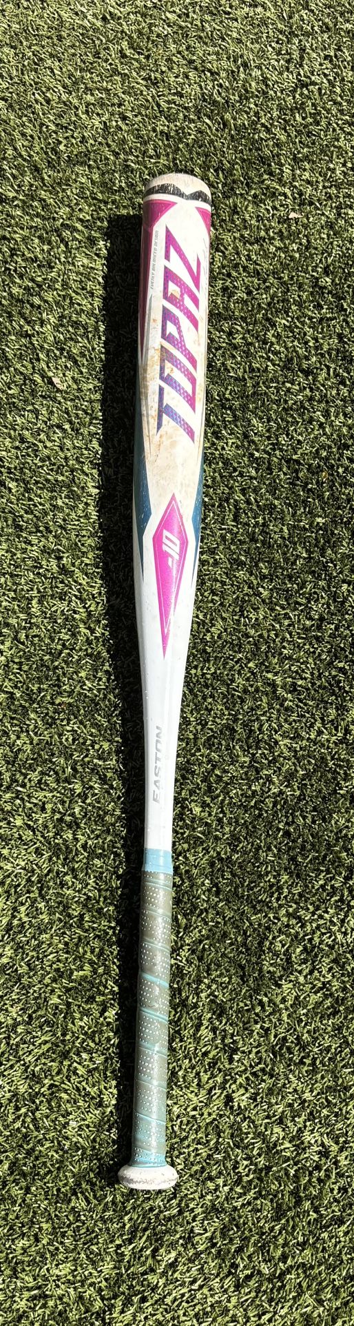 31” Topaz Easton Bat $25