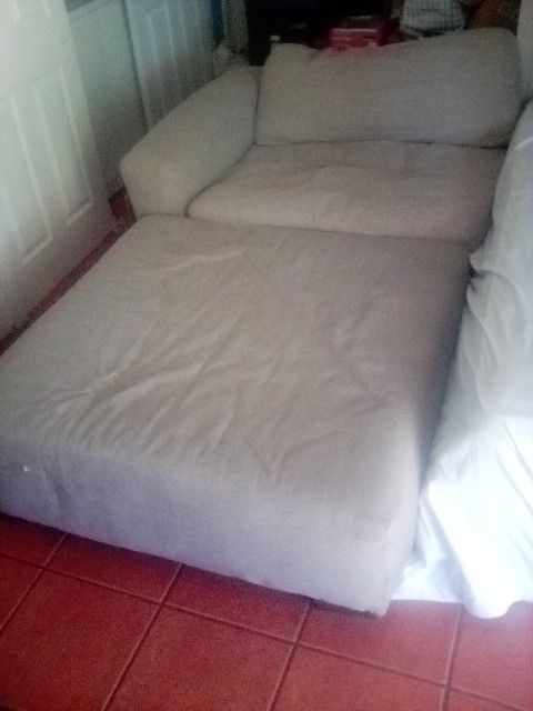 Sofa W/ Ottoman 