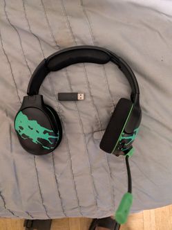 PDP headphones ( not connecting to hob)