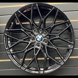 Bmw 20” New Blk Rims Set 