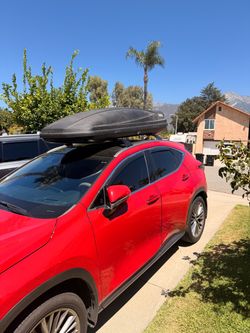 Thule Atlantis 2100 — Excellent Condition 🖤🚗