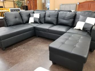 Sectional with Ottoman ONLY $499! 🔥
