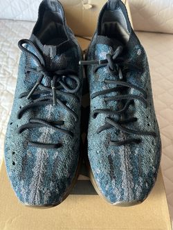 YEEZY
