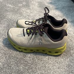 On cloud women’s shoes 