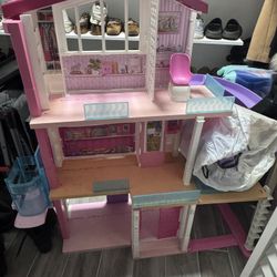 Barbie House 