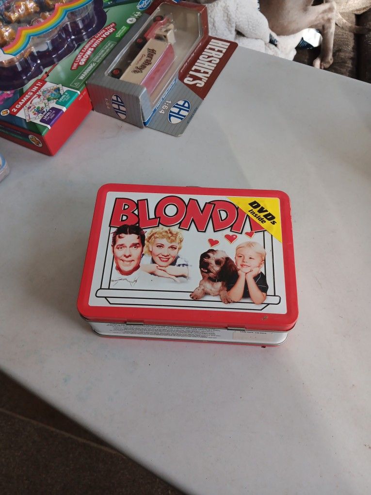 Blonde Lunch Box With Dvd