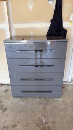 Used dresser