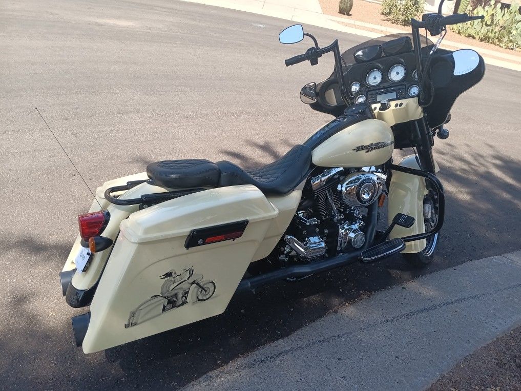 2007 Harley Davidson Street Glide for Sale in Tucson, AZ OfferUp