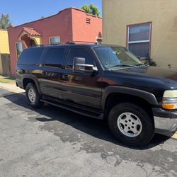2004 Chevrolet Suburban