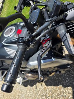CB650R- sport