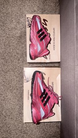 Adidas Jelly Fish