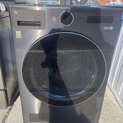 LG - 5.0 Cu. Ft. High-Efficiency Smart Front Load Washer with Steam and TurboWash 360 - Black Steel