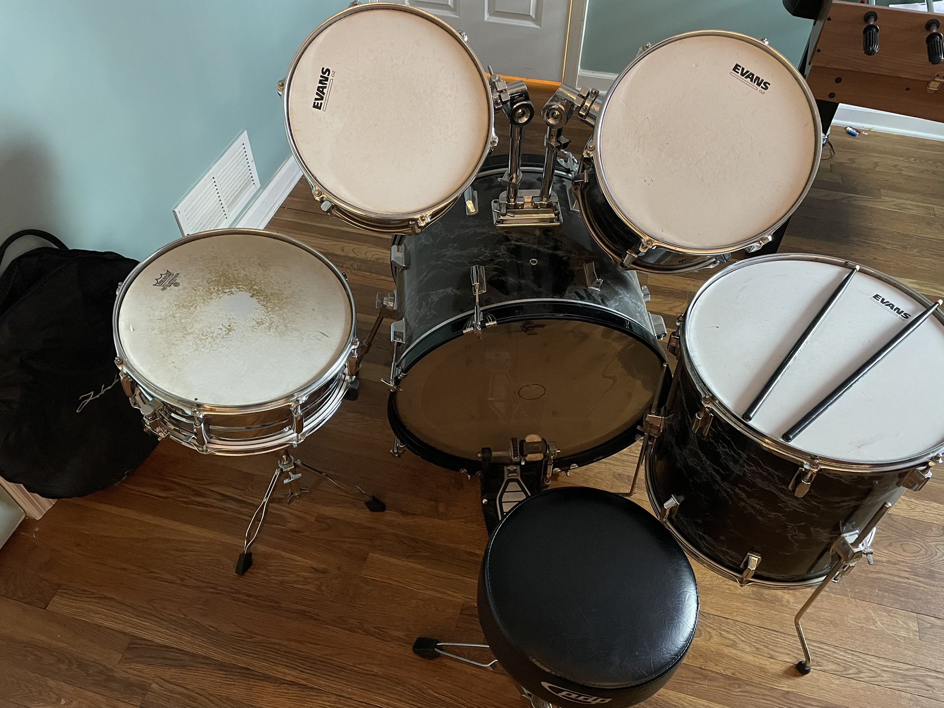 Pearl drum Set