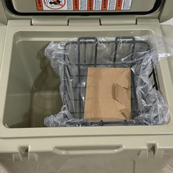 YETI COOLER