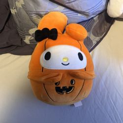My melody halloween plushie