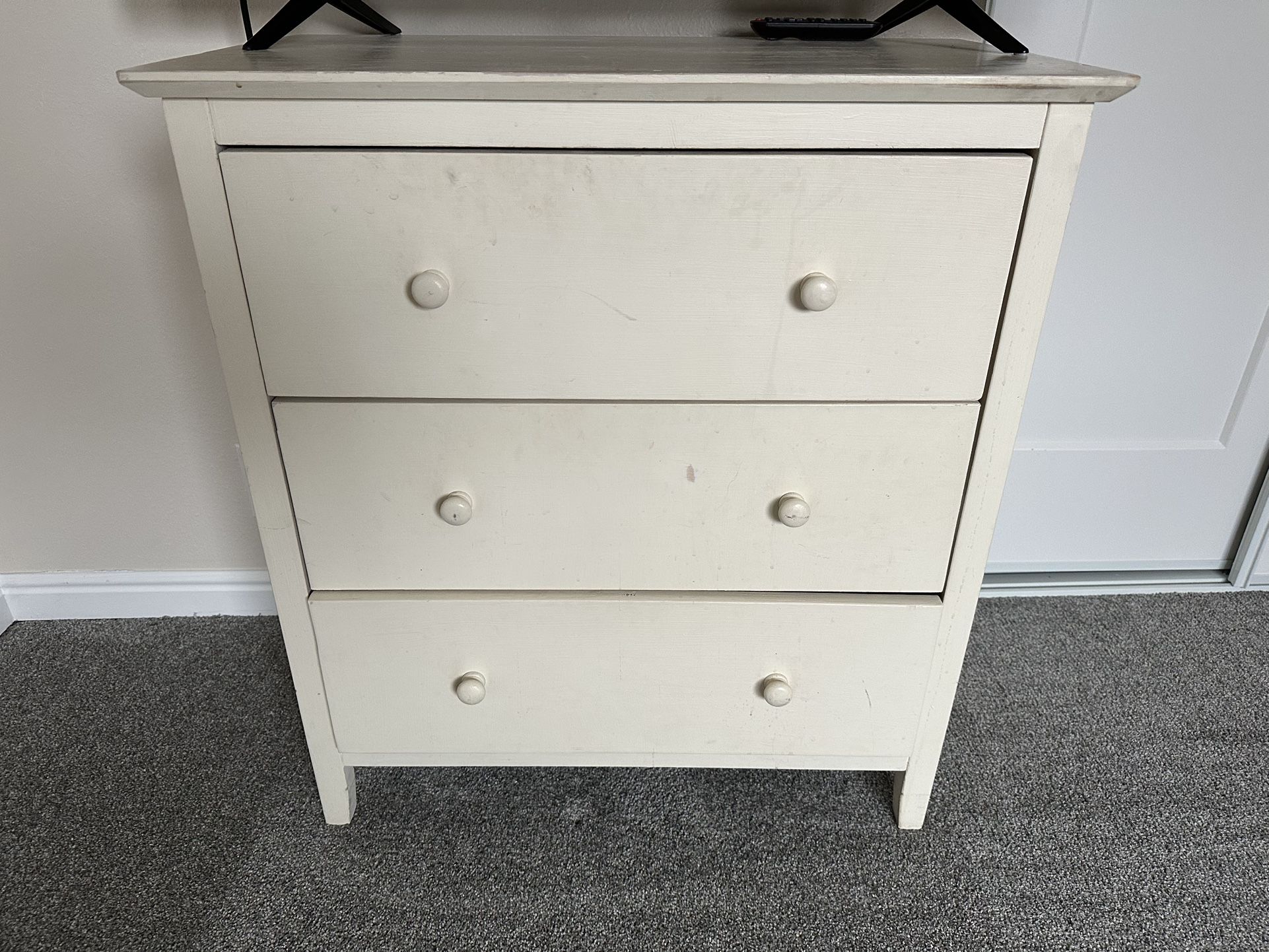 White Dresser