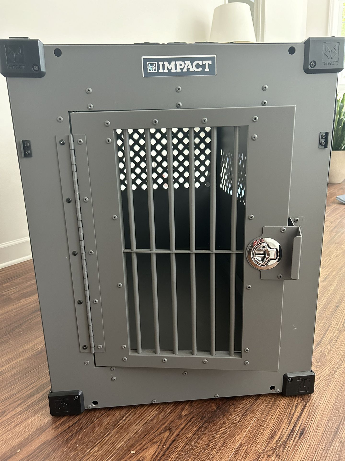 Impact Stationary 40” Length Crate With Impact Door Guard 