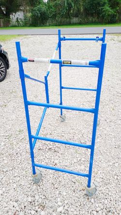 Blue Rolling Scaffold Frame with Casters